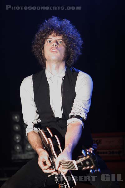 WOLFMOTHER - 2006-11-17 - PARIS - Elysee Montmartre - 